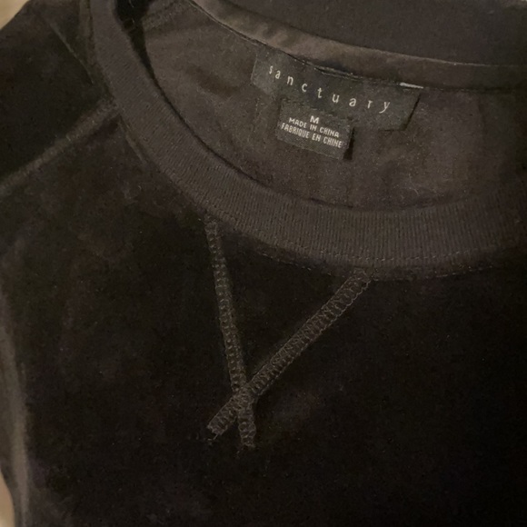 NWOT Sanctuary Velour Sweatshirt - Picture 5 of 7